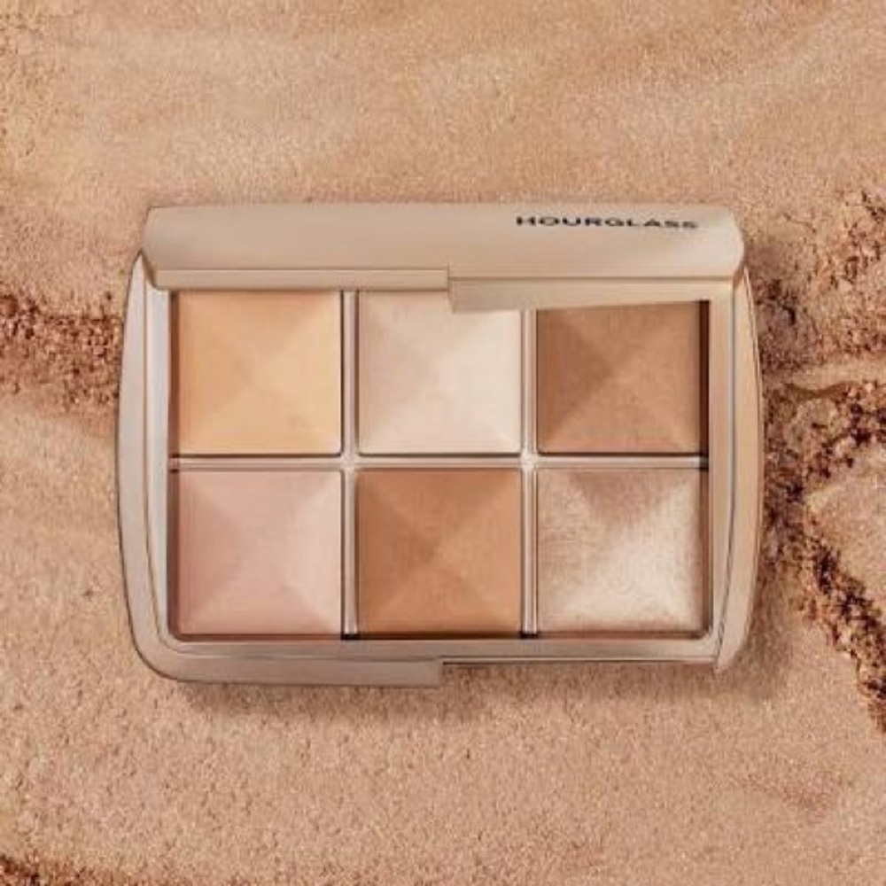 Hourglass Ambient Lighting Edit – Bronze and Highlight Palette